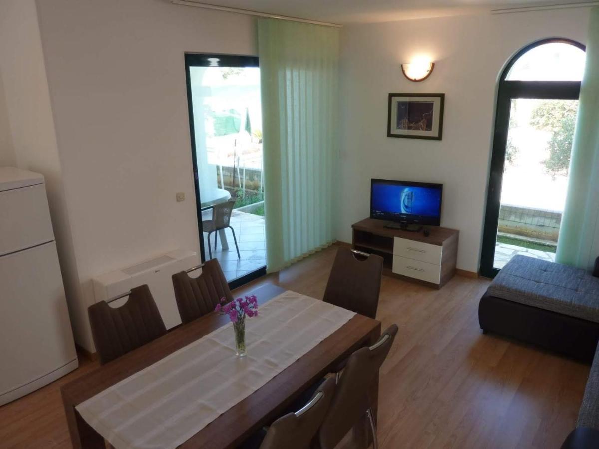 זאטון Apartments Mlikota מראה חיצוני תמונה