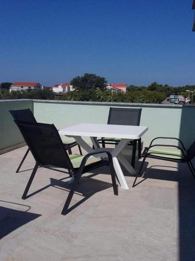 זאטון Apartments Mlikota מראה חיצוני תמונה
