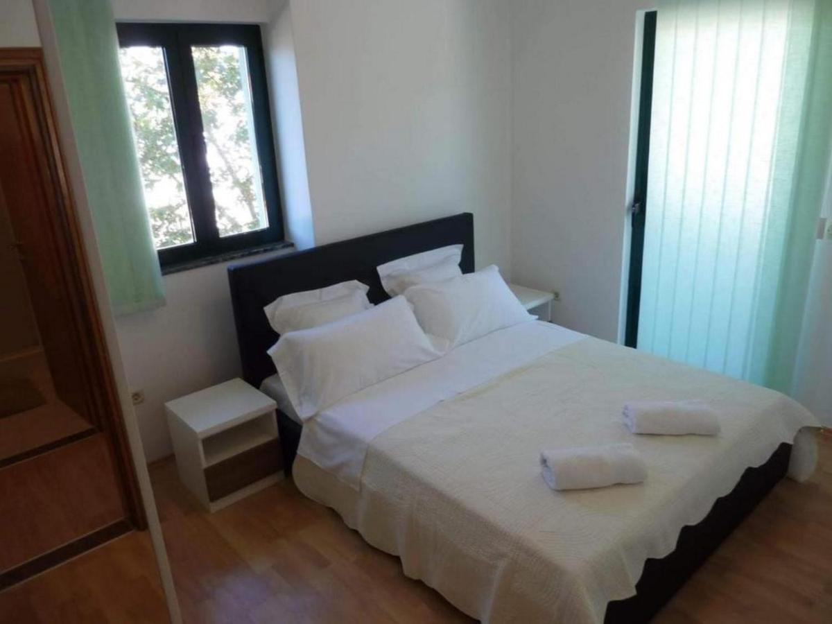 זאטון Apartments Mlikota מראה חיצוני תמונה
