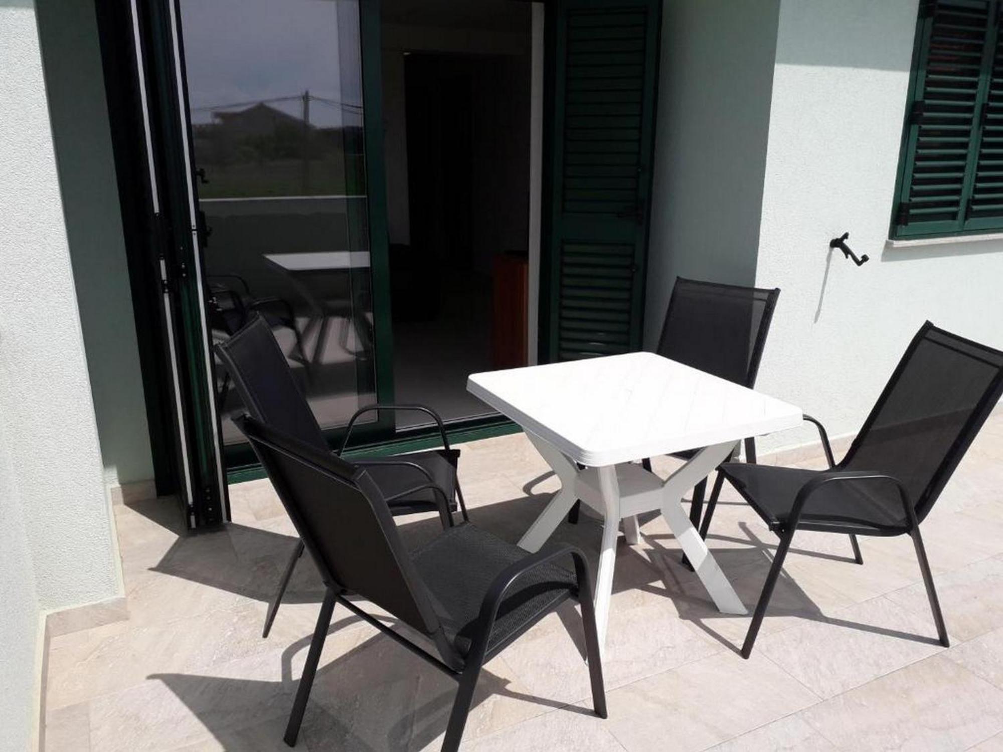 זאטון Apartments Mlikota חדר תמונה